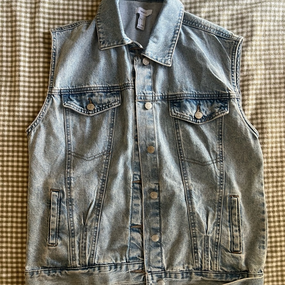 Women’s Denim Vest